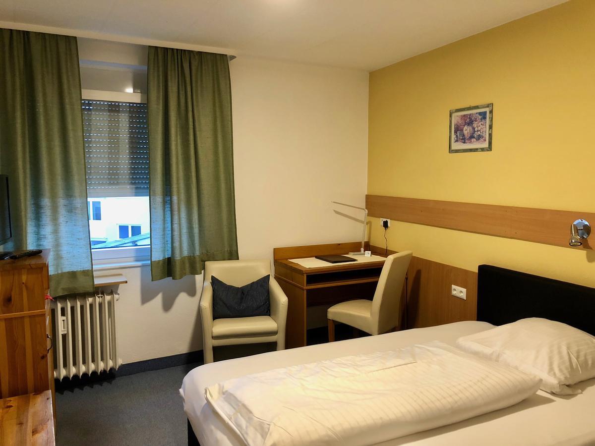 City Hotel Pforzheim Bagian luar foto